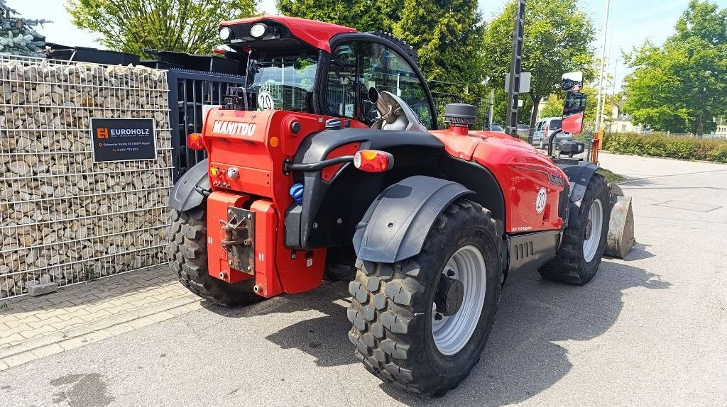 Manitou Teleskoplader 737, Allrad, 7 m und 3.7 t, Klima, - Kurottaja: kuva Manitou Teleskoplader 737, Allrad, 7 m und 3.7 t, Klima, - Kurottaja Manitou Teleskoplader 737, Allrad, 7 m und 3.7 t, Klima, - Kurottaja: kuva Manitou Teleskoplader 737, Allrad, 7 m und 3.7 t, Klima, - Kurottaja