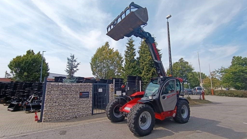 Manitou Teleskoplader 737, Allrad, 7 m und 3.7 t, Klima, - Kurottaja: kuva Manitou Teleskoplader 737, Allrad, 7 m und 3.7 t, Klima, - Kurottaja Manitou Teleskoplader 737, Allrad, 7 m und 3.7 t, Klima, - Kurottaja: kuva Manitou Teleskoplader 737, Allrad, 7 m und 3.7 t, Klima, - Kurottaja