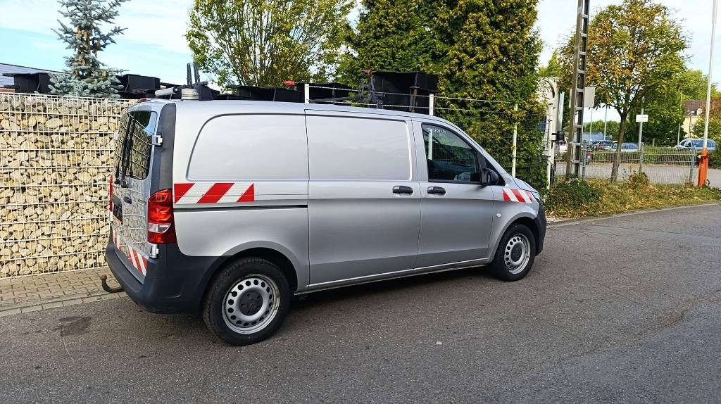 Mercedes-Benz Vito 114 CDI Allrad-Werkstattschränke-Standheizung - Jakeluauto: kuva Mercedes-Benz Vito 114 CDI Allrad-Werkstattschränke-Standheizung - Jakeluauto Mercedes-Benz Vito 114 CDI Allrad-Werkstattschränke-Standheizung - Jakeluauto: kuva Mercedes-Benz Vito 114 CDI Allrad-Werkstattschränke-Standheizung - Jakeluauto