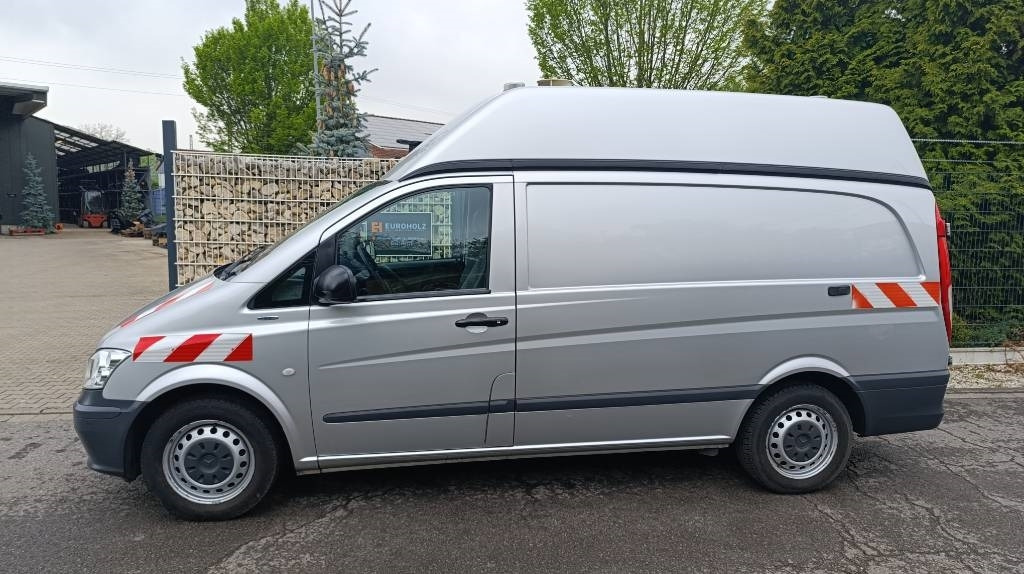 Mercedes-Benz Vito 114 CDI, Werkstatt, Kasten, Webasto, Klima - Jakeluauto: kuva Mercedes-Benz Vito 114 CDI, Werkstatt, Kasten, Webasto, Klima - Jakeluauto Mercedes-Benz Vito 114 CDI, Werkstatt, Kasten, Webasto, Klima - Jakeluauto: kuva Mercedes-Benz Vito 114 CDI, Werkstatt, Kasten, Webasto, Klima - Jakeluauto