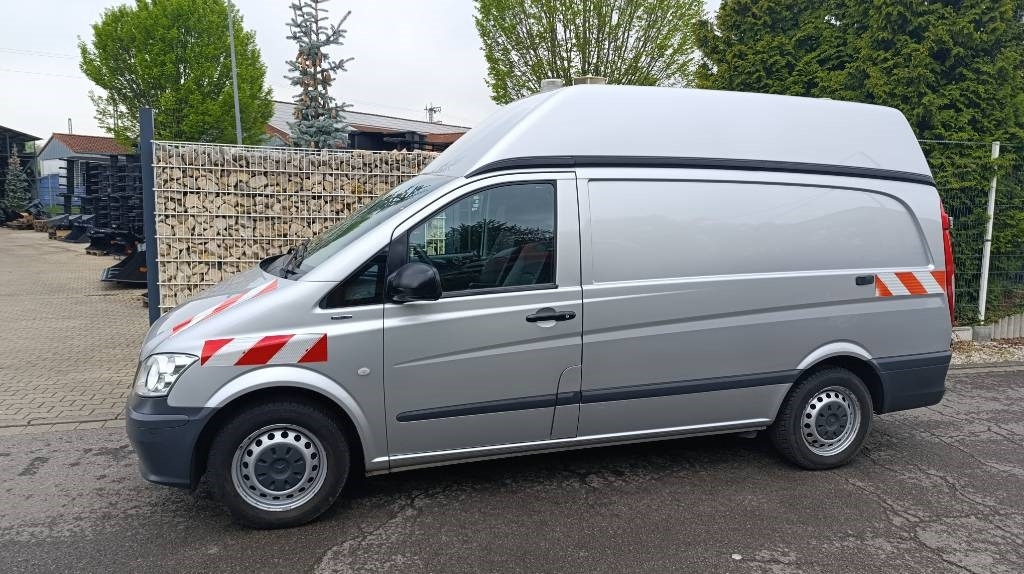 Mercedes-Benz Vito 114 CDI, Werkstatt, Kasten, Webasto, Klima - Jakeluauto: kuva Mercedes-Benz Vito 114 CDI, Werkstatt, Kasten, Webasto, Klima - Jakeluauto Mercedes-Benz Vito 114 CDI, Werkstatt, Kasten, Webasto, Klima - Jakeluauto: kuva Mercedes-Benz Vito 114 CDI, Werkstatt, Kasten, Webasto, Klima - Jakeluauto
