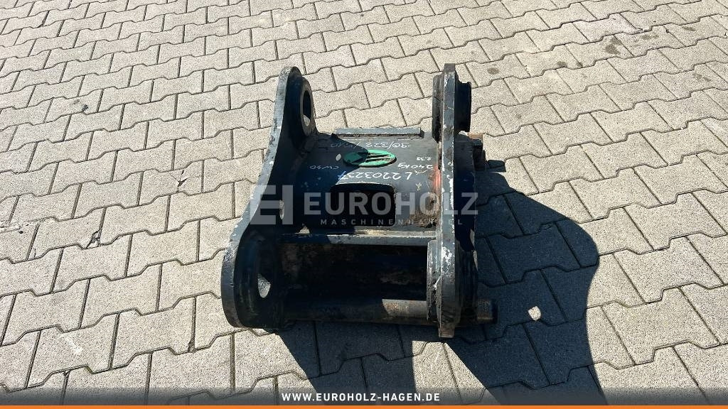 Schnellwechsler hydr für CW40 Kobelco SK260 gebr - Pikaliitin - Rakennuskoneet: kuva Schnellwechsler hydr für CW40 Kobelco SK260 gebr - Pikaliitin - Rakennuskoneet Schnellwechsler hydr für CW40 Kobelco SK260 gebr - Pikaliitin - Rakennuskoneet: kuva Schnellwechsler hydr für CW40 Kobelco SK260 gebr - Pikaliitin - Rakennuskoneet