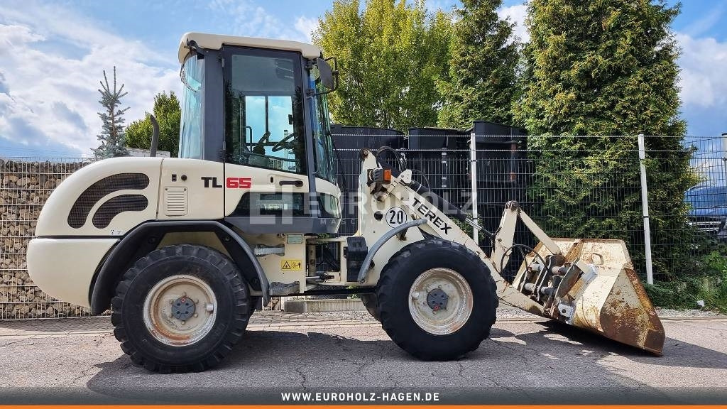 Terex TL 65, Radlader, Schnellwechsler, Zusatzhydraulik - Pyöräkuormaaja: kuva Terex TL 65, Radlader, Schnellwechsler, Zusatzhydraulik - Pyöräkuormaaja Terex TL 65, Radlader, Schnellwechsler, Zusatzhydraulik - Pyöräkuormaaja: kuva Terex TL 65, Radlader, Schnellwechsler, Zusatzhydraulik - Pyöräkuormaaja