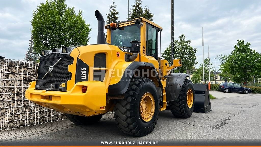 Volvo L 120 G mit Klima und SW, Reifen und Schaufel Neu - Pyöräkuormaaja: kuva Volvo L 120 G mit Klima und SW, Reifen und Schaufel Neu - Pyöräkuormaaja Volvo L 120 G mit Klima und SW, Reifen und Schaufel Neu - Pyöräkuormaaja: kuva Volvo L 120 G mit Klima und SW, Reifen und Schaufel Neu - Pyöräkuormaaja