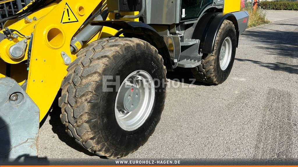 Wacker Neuson WL60 Radlader, hydr. Klappschaufel, 3. Steuerkreis - Pyöräkuormaaja: kuva Wacker Neuson WL60 Radlader, hydr. Klappschaufel, 3. Steuerkreis - Pyöräkuormaaja Wacker Neuson WL60 Radlader, hydr. Klappschaufel, 3. Steuerkreis - Pyöräkuormaaja: kuva Wacker Neuson WL60 Radlader, hydr. Klappschaufel, 3. Steuerkreis - Pyöräkuormaaja