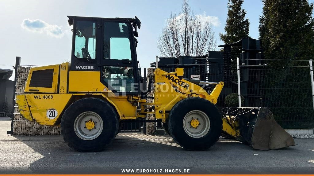 Wacker Radlader WL 4808, Schnellwechsler, Klappschaufel - Pyöräkuormaaja: kuva Wacker Radlader WL 4808, Schnellwechsler, Klappschaufel - Pyöräkuormaaja Wacker Radlader WL 4808, Schnellwechsler, Klappschaufel - Pyöräkuormaaja: kuva Wacker Radlader WL 4808, Schnellwechsler, Klappschaufel - Pyöräkuormaaja