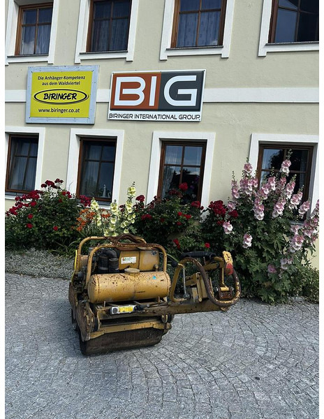 Ammann DR70 Stangenwalze - Jyrä - maanviljely: kuva Ammann DR70 Stangenwalze - Jyrä - maanviljely Ammann DR70 Stangenwalze - Jyrä - maanviljely: kuva Ammann DR70 Stangenwalze - Jyrä - maanviljely