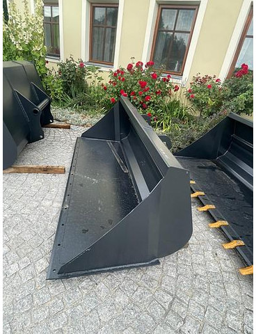 Big SUN Schwergutschaufel 250 cm mit Atlas Aufnahme - Kauha: kuva Big SUN Schwergutschaufel 250 cm mit Atlas Aufnahme - Kauha Big SUN Schwergutschaufel 250 cm mit Atlas Aufnahme - Kauha: kuva Big SUN Schwergutschaufel 250 cm mit Atlas Aufnahme - Kauha