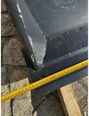 Big Volumenschaufel 200 cm mit JCB 520-50 Aufnahme - Kauha: kuva Big Volumenschaufel 200 cm mit JCB 520-50 Aufnahme - Kauha Big Volumenschaufel 200 cm mit JCB 520-50 Aufnahme - Kauha: kuva Big Volumenschaufel 200 cm mit JCB 520-50 Aufnahme - Kauha