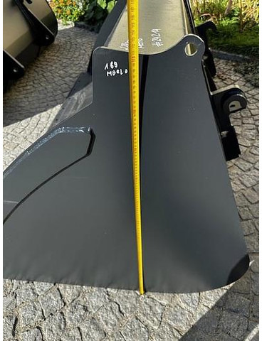 Big Volumenschaufel 250 cm mit Atlas Aufnahme - Kauha: kuva Big Volumenschaufel 250 cm mit Atlas Aufnahme - Kauha Big Volumenschaufel 250 cm mit Atlas Aufnahme - Kauha: kuva Big Volumenschaufel 250 cm mit Atlas Aufnahme - Kauha