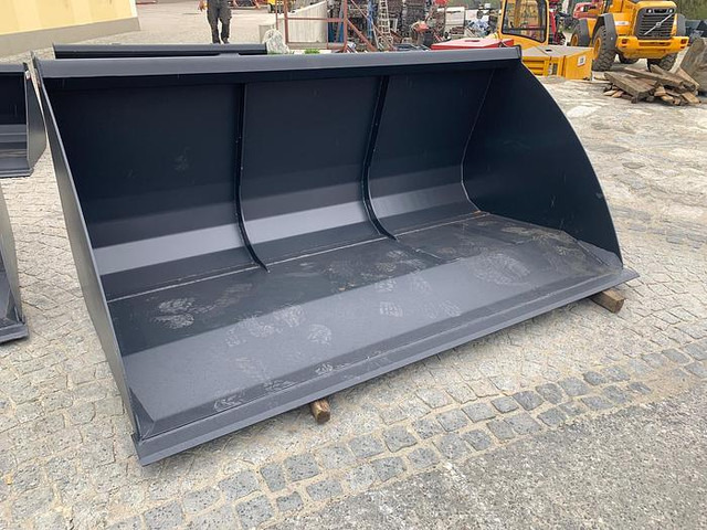 Big Volumenschaufel 250 cm mit Euro Aufnahme - Minibussi, Pikkubussi: kuva Big Volumenschaufel 250 cm mit Euro Aufnahme - Minibussi, Pikkubussi Big Volumenschaufel 250 cm mit Euro Aufnahme - Minibussi, Pikkubussi: kuva Big Volumenschaufel 250 cm mit Euro Aufnahme - Minibussi, Pikkubussi