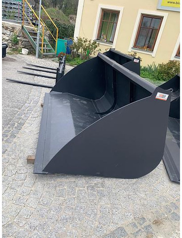 Big Volumenschaufel 250 cm mit Euro Aufnahme - Minibussi, Pikkubussi: kuva Big Volumenschaufel 250 cm mit Euro Aufnahme - Minibussi, Pikkubussi Big Volumenschaufel 250 cm mit Euro Aufnahme - Minibussi, Pikkubussi: kuva Big Volumenschaufel 250 cm mit Euro Aufnahme - Minibussi, Pikkubussi