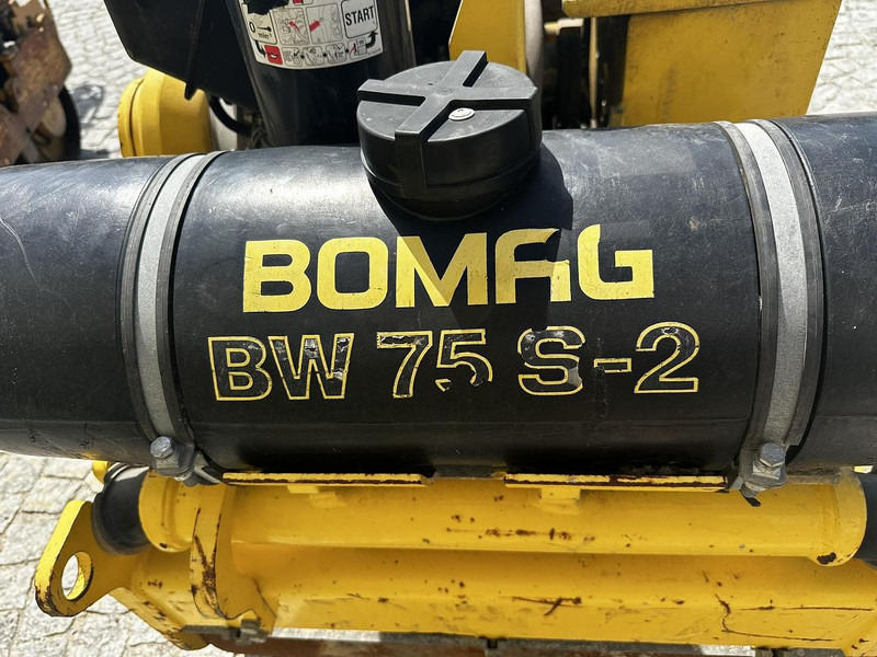 Bomag BW 75 S-2 - Jyrä - maanviljely: kuva Bomag BW 75 S-2 - Jyrä - maanviljely Bomag BW 75 S-2 - Jyrä - maanviljely: kuva Bomag BW 75 S-2 - Jyrä - maanviljely