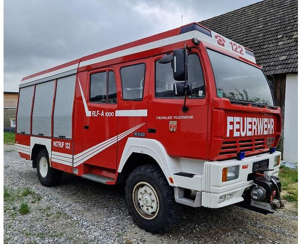 Tag 4/24 Steyr 10S23 RLF-A1000 4x4 Rüstlöschfahrzeug - Kuorma-auto: kuva Tag 4/24 Steyr 10S23 RLF-A1000 4x4 Rüstlöschfahrzeug - Kuorma-auto Tag 4/24 Steyr 10S23 RLF-A1000 4x4 Rüstlöschfahrzeug - Kuorma-auto: kuva Tag 4/24 Steyr 10S23 RLF-A1000 4x4 Rüstlöschfahrzeug - Kuorma-auto