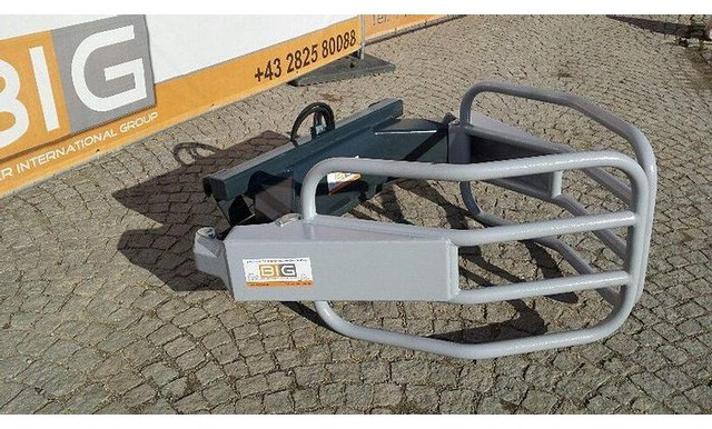 Rundballengreifer 180 cm pass. zu Euro Aufnahme - Kahmari - Maatalouskoneet: kuva Rundballengreifer 180 cm pass. zu Euro Aufnahme - Kahmari - Maatalouskoneet Rundballengreifer 180 cm pass. zu Euro Aufnahme - Kahmari - Maatalouskoneet: kuva Rundballengreifer 180 cm pass. zu Euro Aufnahme - Kahmari - Maatalouskoneet