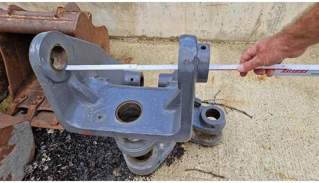 Volvo Stütze / Knickgelenk / Anbaubock passend zu Volvo ECR88 - Kaivuri: kuva Volvo Stütze / Knickgelenk / Anbaubock passend zu Volvo ECR88 - Kaivuri Volvo Stütze / Knickgelenk / Anbaubock passend zu Volvo ECR88 - Kaivuri: kuva Volvo Stütze / Knickgelenk / Anbaubock passend zu Volvo ECR88 - Kaivuri