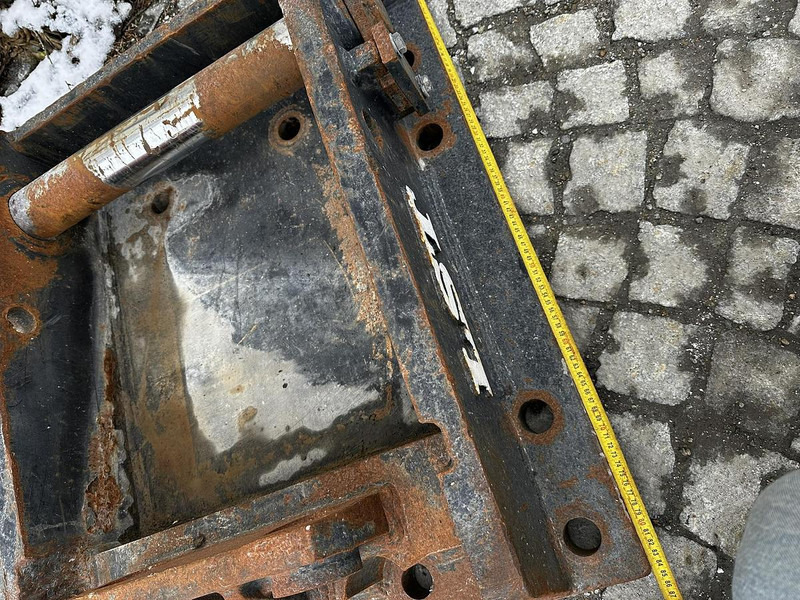 WIMMER Anbauplatte passend zu Lehnhoff MS21 - MS25 - Pikaliitin: kuva WIMMER Anbauplatte passend zu Lehnhoff MS21 - MS25 - Pikaliitin WIMMER Anbauplatte passend zu Lehnhoff MS21 - MS25 - Pikaliitin: kuva WIMMER Anbauplatte passend zu Lehnhoff MS21 - MS25 - Pikaliitin