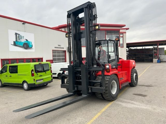Kalmar DCG150-6 - Dieseltrukki: kuva Kalmar DCG150-6 - Dieseltrukki Kalmar DCG150-6 - Dieseltrukki: kuva Kalmar DCG150-6 - Dieseltrukki