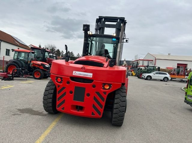 Kalmar DCG150-6 - Dieseltrukki: kuva Kalmar DCG150-6 - Dieseltrukki Kalmar DCG150-6 - Dieseltrukki: kuva Kalmar DCG150-6 - Dieseltrukki