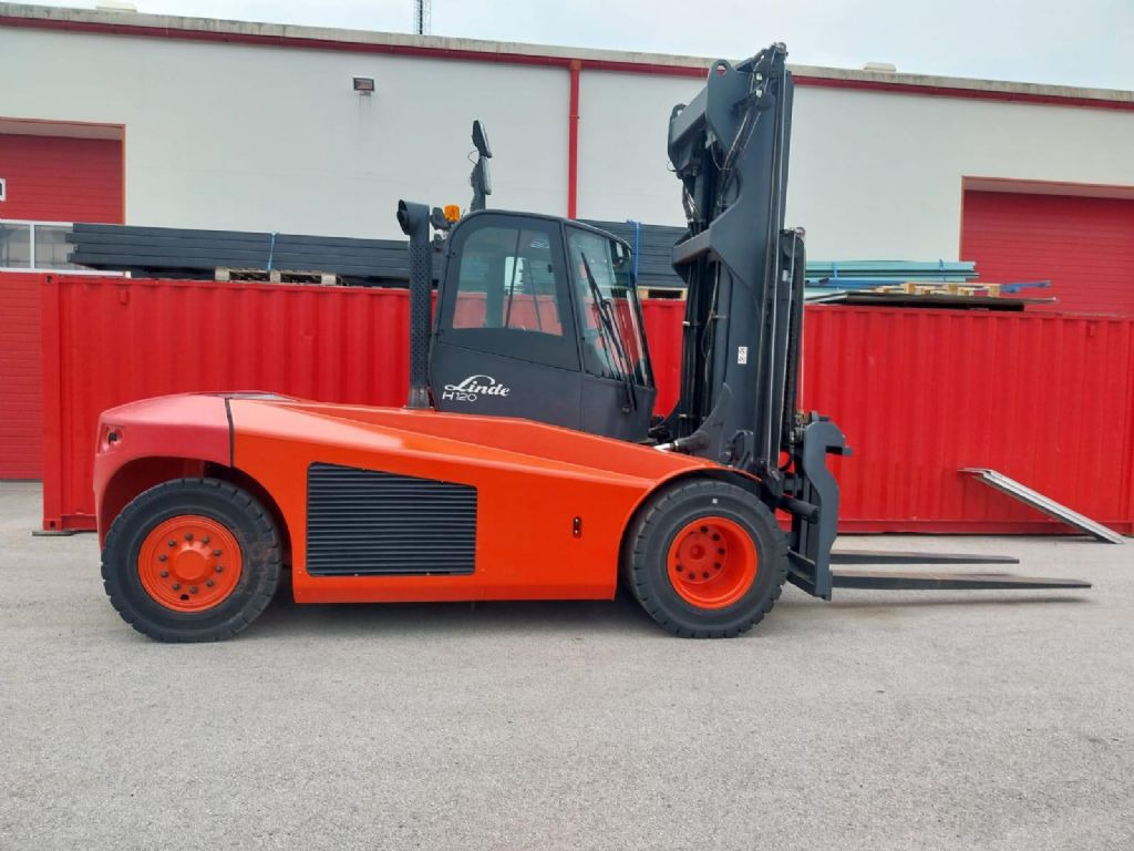 Linde H120 - Dieseltrukki: kuva Linde H120 - Dieseltrukki Linde H120 - Dieseltrukki: kuva Linde H120 - Dieseltrukki