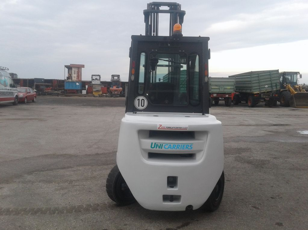 UniCarriers DG1F4A50Q - Dieseltrukki: kuva UniCarriers DG1F4A50Q - Dieseltrukki UniCarriers DG1F4A50Q - Dieseltrukki: kuva UniCarriers DG1F4A50Q - Dieseltrukki