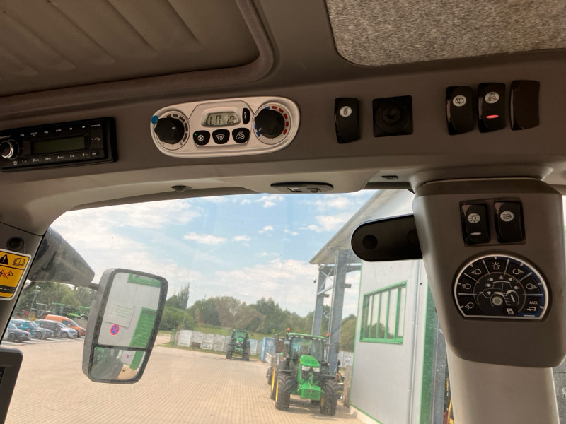 Deutz-Fahr Agrotron 7250 TTV Warrior - Traktori: kuva Deutz-Fahr Agrotron 7250 TTV Warrior - Traktori Deutz-Fahr Agrotron 7250 TTV Warrior - Traktori: kuva Deutz-Fahr Agrotron 7250 TTV Warrior - Traktori