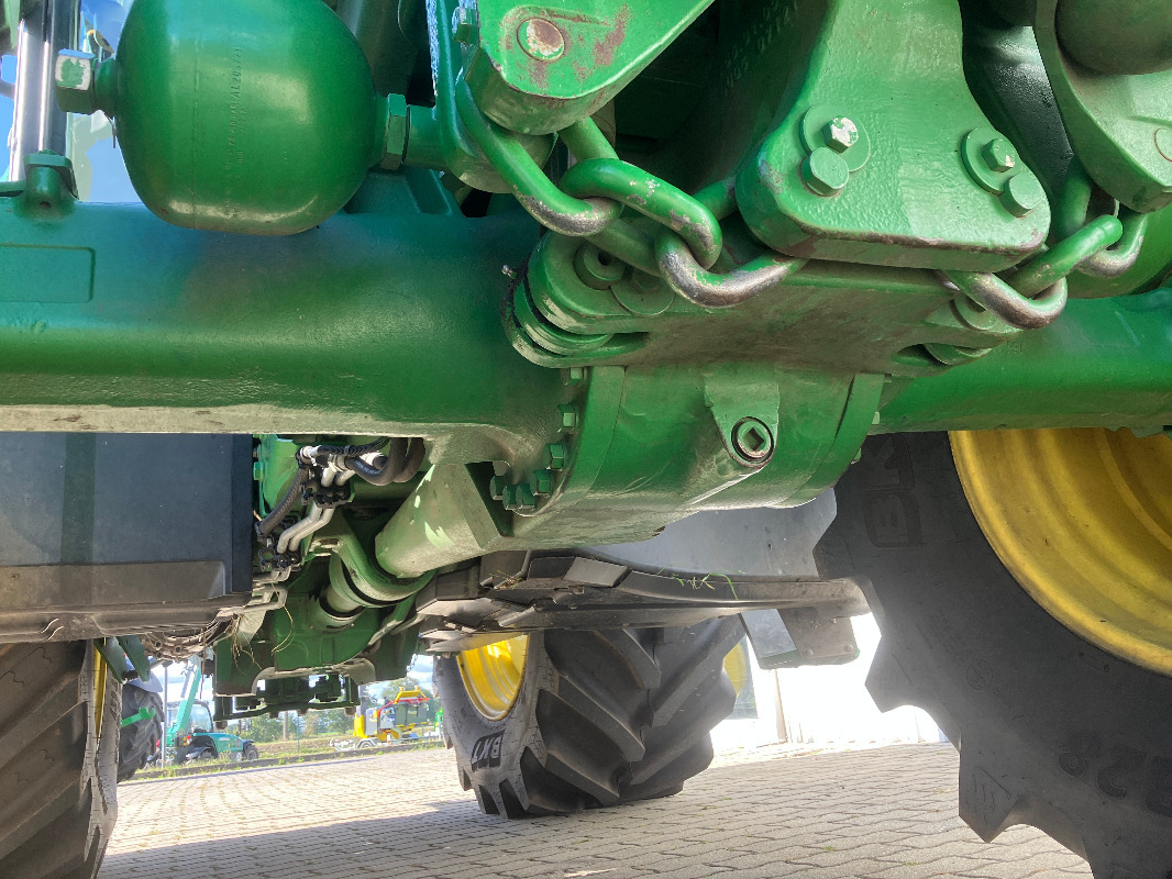 John Deere 6175M - Traktori: kuva John Deere 6175M - Traktori John Deere 6175M - Traktori: kuva John Deere 6175M - Traktori