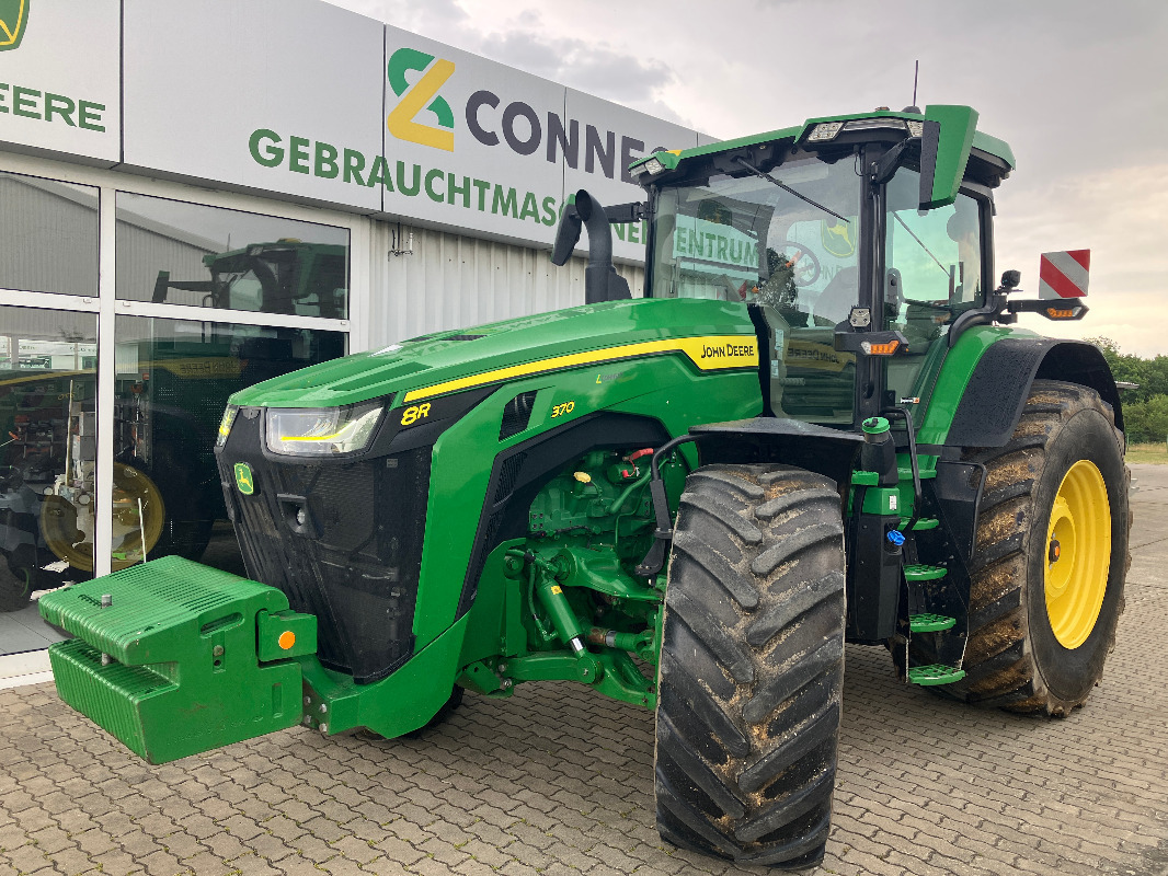 John Deere 8R370 - Traktori: kuva John Deere 8R370 - Traktori John Deere 8R370 - Traktori: kuva John Deere 8R370 - Traktori