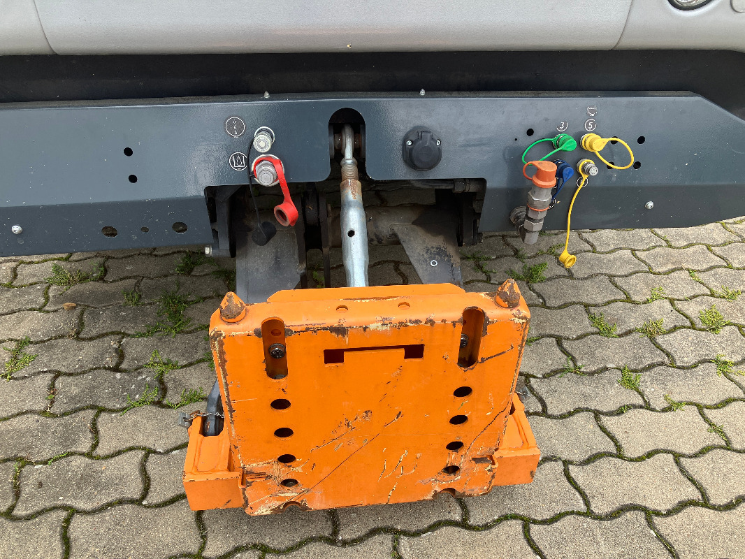 Kiefer Boki 1152B - Sähköajoneuvo: kuva Kiefer Boki 1152B - Sähköajoneuvo Kiefer Boki 1152B - Sähköajoneuvo: kuva Kiefer Boki 1152B - Sähköajoneuvo