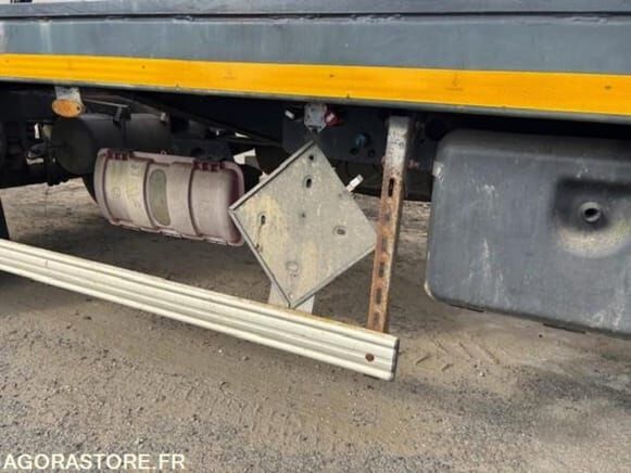 AMPLIROLL - Konttialus/ Vaihtokuormatilat perävaunu: kuva AMPLIROLL - Konttialus/ Vaihtokuormatilat perävaunu AMPLIROLL - Konttialus/ Vaihtokuormatilat perävaunu: kuva AMPLIROLL - Konttialus/ Vaihtokuormatilat perävaunu