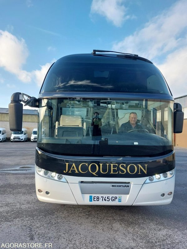 AUTOCAR NEOPLAN CITYLINER P16 L / 14M / 48+1+1+WC / 645008KM - Turistibussi: kuva AUTOCAR NEOPLAN CITYLINER P16 L / 14M / 48+1+1+WC / 645008KM - Turistibussi AUTOCAR NEOPLAN CITYLINER P16 L / 14M / 48+1+1+WC / 645008KM - Turistibussi: kuva AUTOCAR NEOPLAN CITYLINER P16 L / 14M / 48+1+1+WC / 645008KM - Turistibussi