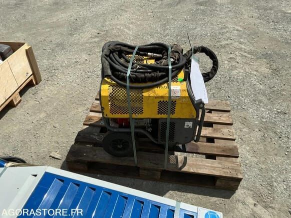 Atlas COPCO LP9-20P - Teollisuuspumppu: kuva Atlas COPCO LP9-20P - Teollisuuspumppu Atlas COPCO LP9-20P - Teollisuuspumppu: kuva Atlas COPCO LP9-20P - Teollisuuspumppu