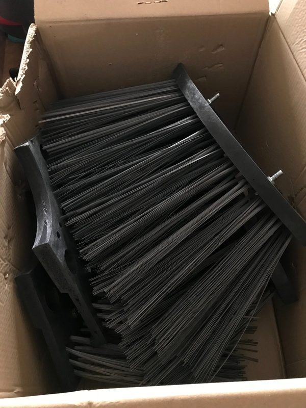 BALAI ROTATIF DE BALAYEUSE - Harjakone: kuva BALAI ROTATIF DE BALAYEUSE - Harjakone BALAI ROTATIF DE BALAYEUSE - Harjakone: kuva BALAI ROTATIF DE BALAYEUSE - Harjakone