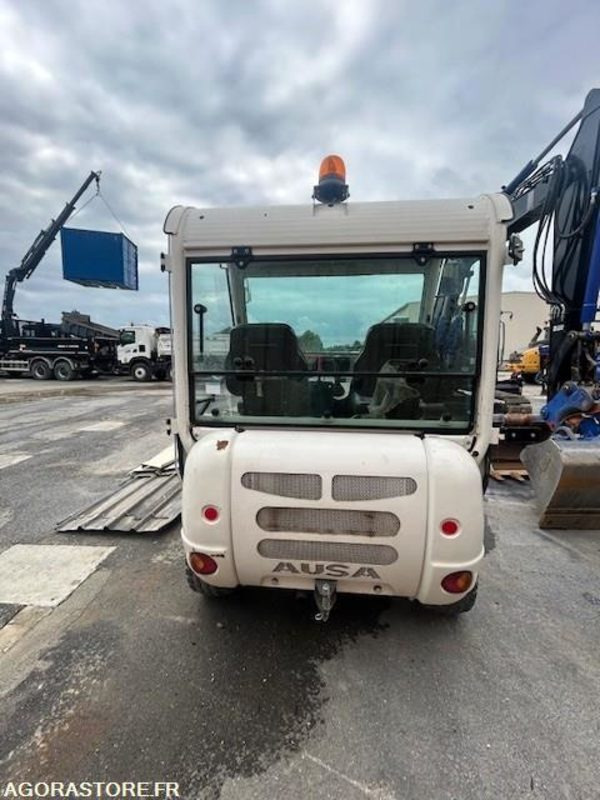BALAYEUSE/RAMASSEUSE AUSA BD202HL 2015 212 HEURES - Lakaisuauto: kuva BALAYEUSE/RAMASSEUSE AUSA BD202HL 2015 212 HEURES - Lakaisuauto BALAYEUSE/RAMASSEUSE AUSA BD202HL 2015 212 HEURES - Lakaisuauto: kuva BALAYEUSE/RAMASSEUSE AUSA BD202HL 2015 212 HEURES - Lakaisuauto