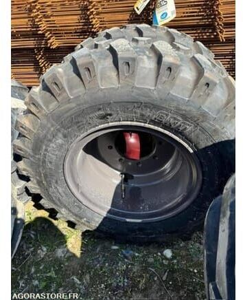 BKT ROUES JUMELEES COLLEES 9.00-20 - Täydellinen pyörä: kuva BKT ROUES JUMELEES COLLEES 9.00-20 - Täydellinen pyörä BKT ROUES JUMELEES COLLEES 9.00-20 - Täydellinen pyörä: kuva BKT ROUES JUMELEES COLLEES 9.00-20 - Täydellinen pyörä