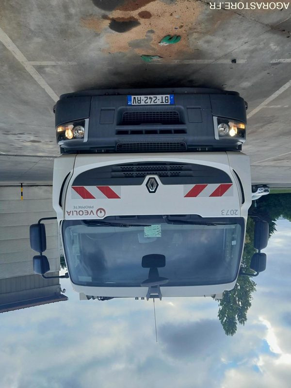 BOM 26T RENAULT GO (5572-66ICAM571X) - Roska-auto: kuva BOM 26T RENAULT GO (5572-66ICAM571X) - Roska-auto BOM 26T RENAULT GO (5572-66ICAM571X) - Roska-auto: kuva BOM 26T RENAULT GO (5572-66ICAM571X) - Roska-auto