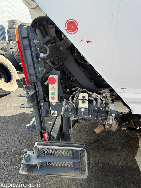 BOM 7.5T - 2020 - 60008 KMS - Roska-auto: kuva BOM 7.5T - 2020 - 60008 KMS - Roska-auto BOM 7.5T - 2020 - 60008 KMS - Roska-auto: kuva BOM 7.5T - 2020 - 60008 KMS - Roska-auto