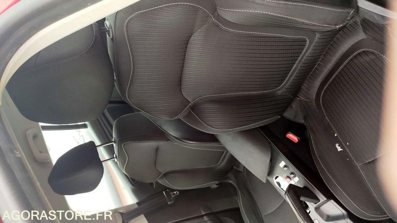 BREAK Renault Mégane - 2019 - Farmari: kuva BREAK Renault Mégane - 2019 - Farmari BREAK Renault Mégane - 2019 - Farmari: kuva BREAK Renault Mégane - 2019 - Farmari