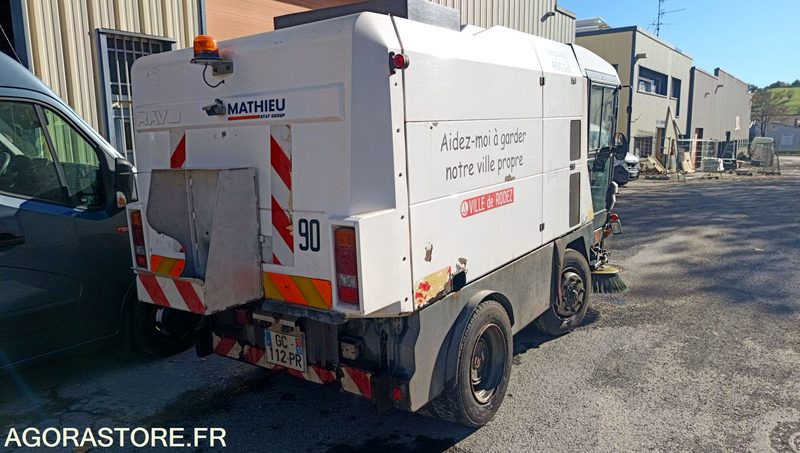 Balayeuse - Mathieu Ravo 560 - 2008 - 894640km - Lakaisuauto: kuva Balayeuse - Mathieu Ravo 560 - 2008 - 894640km - Lakaisuauto Balayeuse - Mathieu Ravo 560 - 2008 - 894640km - Lakaisuauto: kuva Balayeuse - Mathieu Ravo 560 - 2008 - 894640km - Lakaisuauto