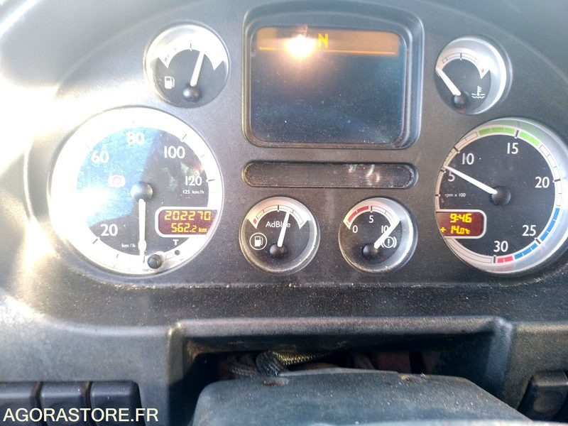 Benne à ordures ménagères 19 tonnes - Roska-auto: kuva Benne à ordures ménagères 19 tonnes - Roska-auto Benne à ordures ménagères 19 tonnes - Roska-auto: kuva Benne à ordures ménagères 19 tonnes - Roska-auto