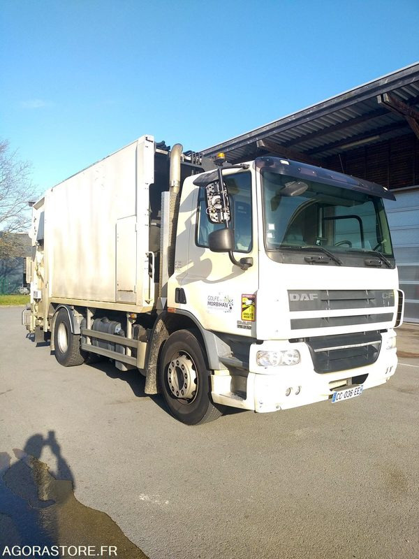 Benne à ordures ménagères 19 tonnes - Roska-auto: kuva Benne à ordures ménagères 19 tonnes - Roska-auto Benne à ordures ménagères 19 tonnes - Roska-auto: kuva Benne à ordures ménagères 19 tonnes - Roska-auto