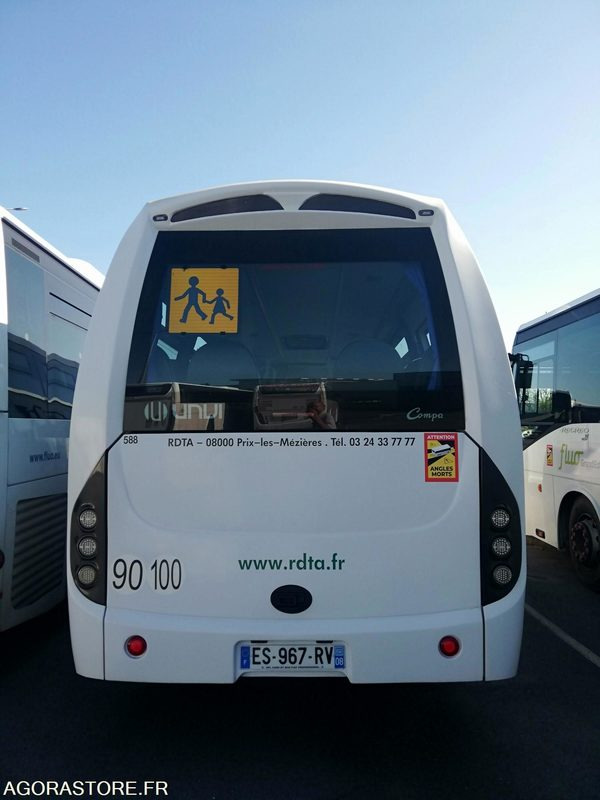 Bus Iveco UNVI 70C17 - 2017 - 120 000 km - Koulubussi: kuva Bus Iveco UNVI 70C17 - 2017 - 120 000 km - Koulubussi Bus Iveco UNVI 70C17 - 2017 - 120 000 km - Koulubussi: kuva Bus Iveco UNVI 70C17 - 2017 - 120 000 km - Koulubussi