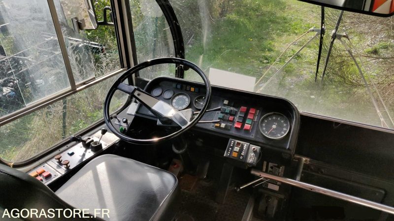 Autobus SAVIEM de collection Vintage (1979) - Bussi: kuva Autobus SAVIEM de collection Vintage (1979) - Bussi Autobus SAVIEM de collection Vintage (1979) - Bussi: kuva Autobus SAVIEM de collection Vintage (1979) - Bussi