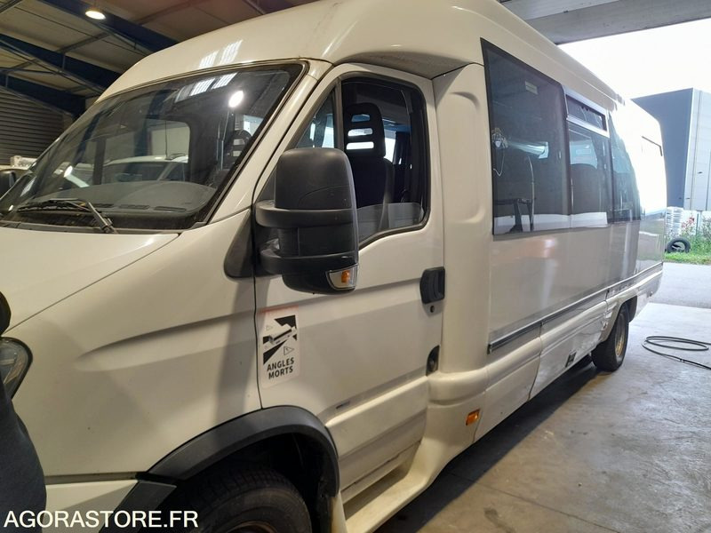 CAR IVECO de 2009 POUR PIECES - Bussi: kuva CAR IVECO de 2009 POUR PIECES - Bussi CAR IVECO de 2009 POUR PIECES - Bussi: kuva CAR IVECO de 2009 POUR PIECES - Bussi