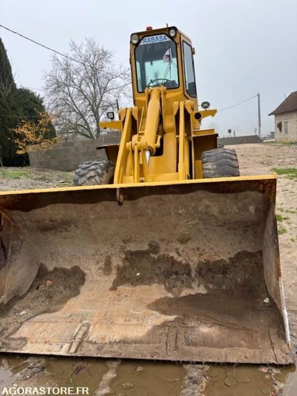 CHARGEUSE FORD A-64 1975 5650 HEURES - Kuormaaja: kuva CHARGEUSE FORD A-64 1975 5650 HEURES - Kuormaaja CHARGEUSE FORD A-64 1975 5650 HEURES - Kuormaaja: kuva CHARGEUSE FORD A-64 1975 5650 HEURES - Kuormaaja