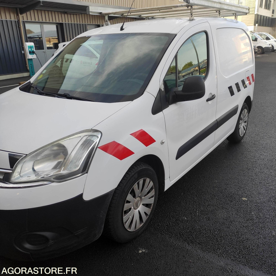 CITROEN - BERLINGO - 2014 / 175088 KMS (DH-407-QC) - Pakettiauto: kuva CITROEN - BERLINGO - 2014 / 175088 KMS (DH-407-QC) - Pakettiauto CITROEN - BERLINGO - 2014 / 175088 KMS (DH-407-QC) - Pakettiauto: kuva CITROEN - BERLINGO - 2014 / 175088 KMS (DH-407-QC) - Pakettiauto