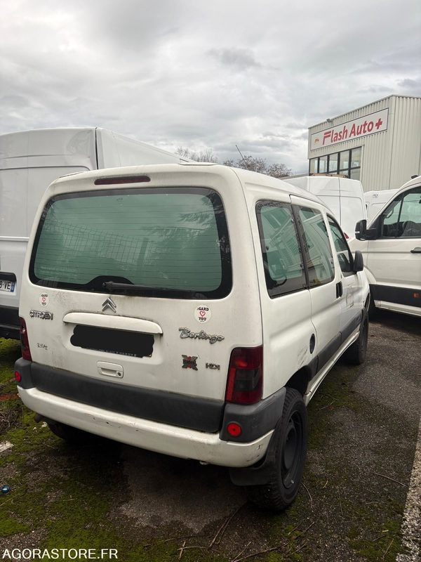 CITROEN BERLINGO 4X4 - Pieni pakettiauto: kuva CITROEN BERLINGO 4X4 - Pieni pakettiauto CITROEN BERLINGO 4X4 - Pieni pakettiauto: kuva CITROEN BERLINGO 4X4 - Pieni pakettiauto