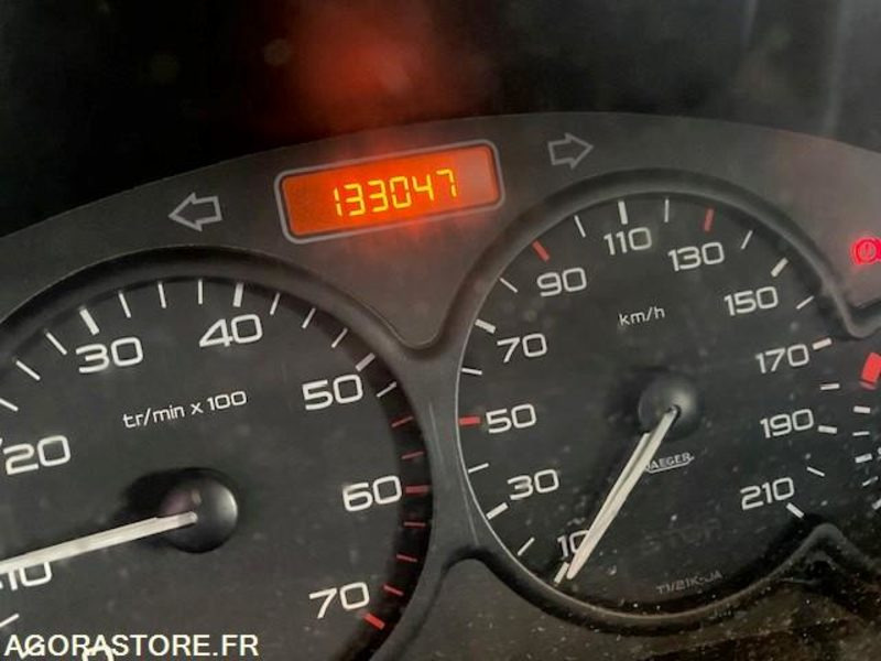 CITROEN BERLINGO ESS GPL 2499 - Pieni pakettiauto: kuva CITROEN BERLINGO ESS GPL 2499 - Pieni pakettiauto CITROEN BERLINGO ESS GPL 2499 - Pieni pakettiauto: kuva CITROEN BERLINGO ESS GPL 2499 - Pieni pakettiauto