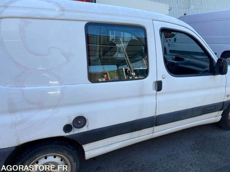CITROEN BERLINGO ESS GPL 2499 - Pieni pakettiauto: kuva CITROEN BERLINGO ESS GPL 2499 - Pieni pakettiauto CITROEN BERLINGO ESS GPL 2499 - Pieni pakettiauto: kuva CITROEN BERLINGO ESS GPL 2499 - Pieni pakettiauto