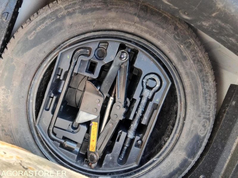 CITROEN C3 II 1.6 HDi 92 cv _ CX-918-XR - Henkilöauto: kuva CITROEN C3 II 1.6 HDi 92 cv _ CX-918-XR - Henkilöauto CITROEN C3 II 1.6 HDi 92 cv _ CX-918-XR - Henkilöauto: kuva CITROEN C3 II 1.6 HDi 92 cv _ CX-918-XR - Henkilöauto